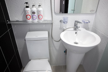 ekonomy hotel myeongdong premier