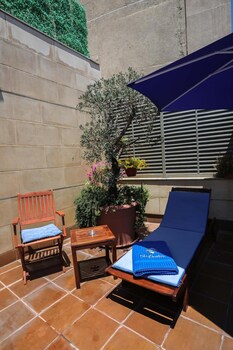 sky suites