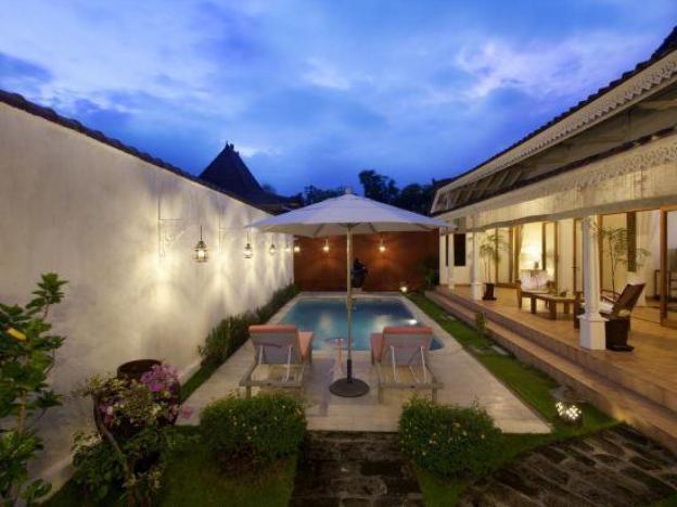 hotel puri tempo doeloe