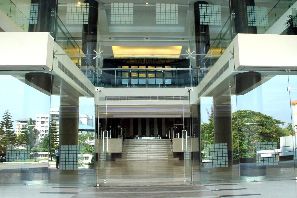 gokulam park hotel and convention centre
