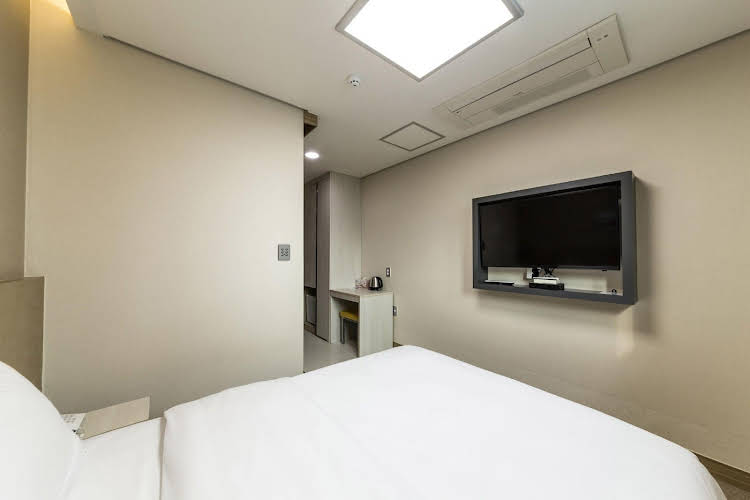 lumia hotel myeongdong