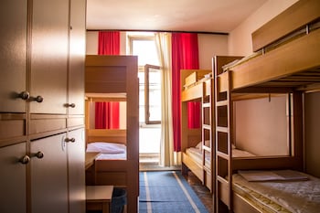 hi hostel zagreb