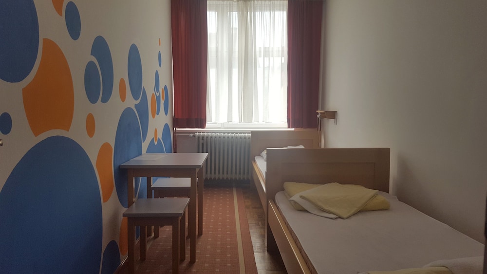 hi hostel zagreb
