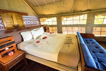 barefoot kuata island resort fiji