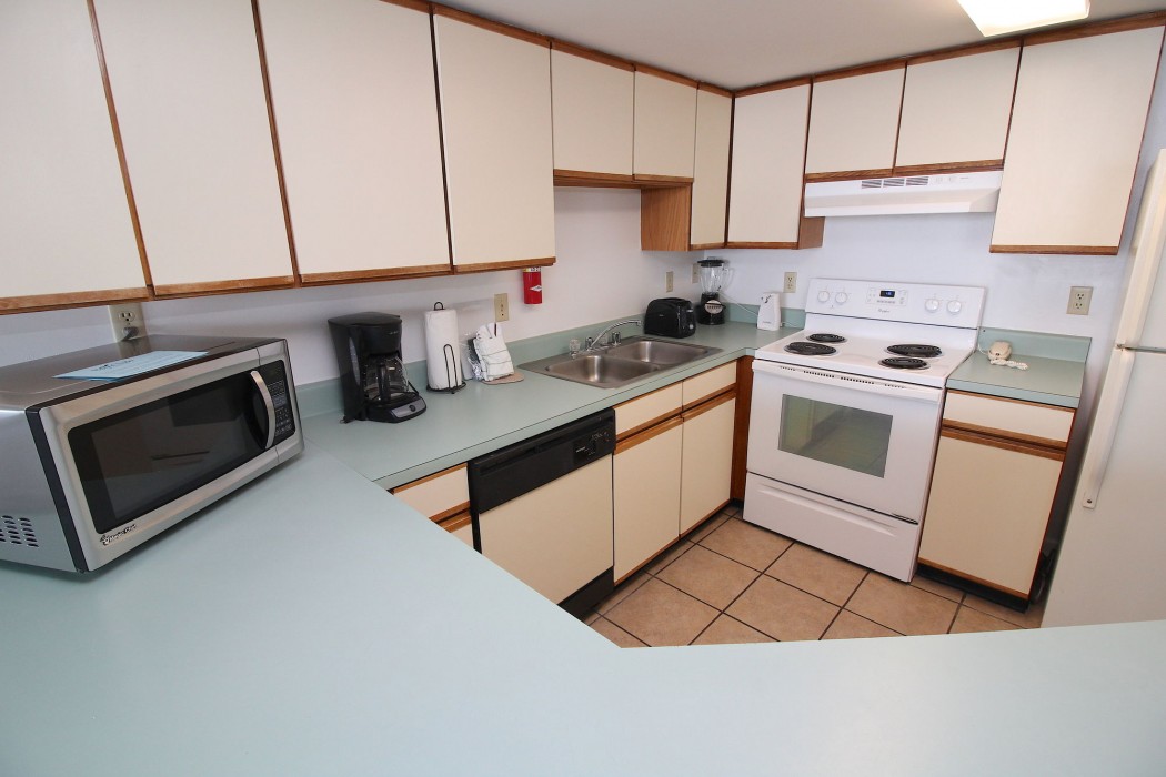 bay club resort by coolvacay