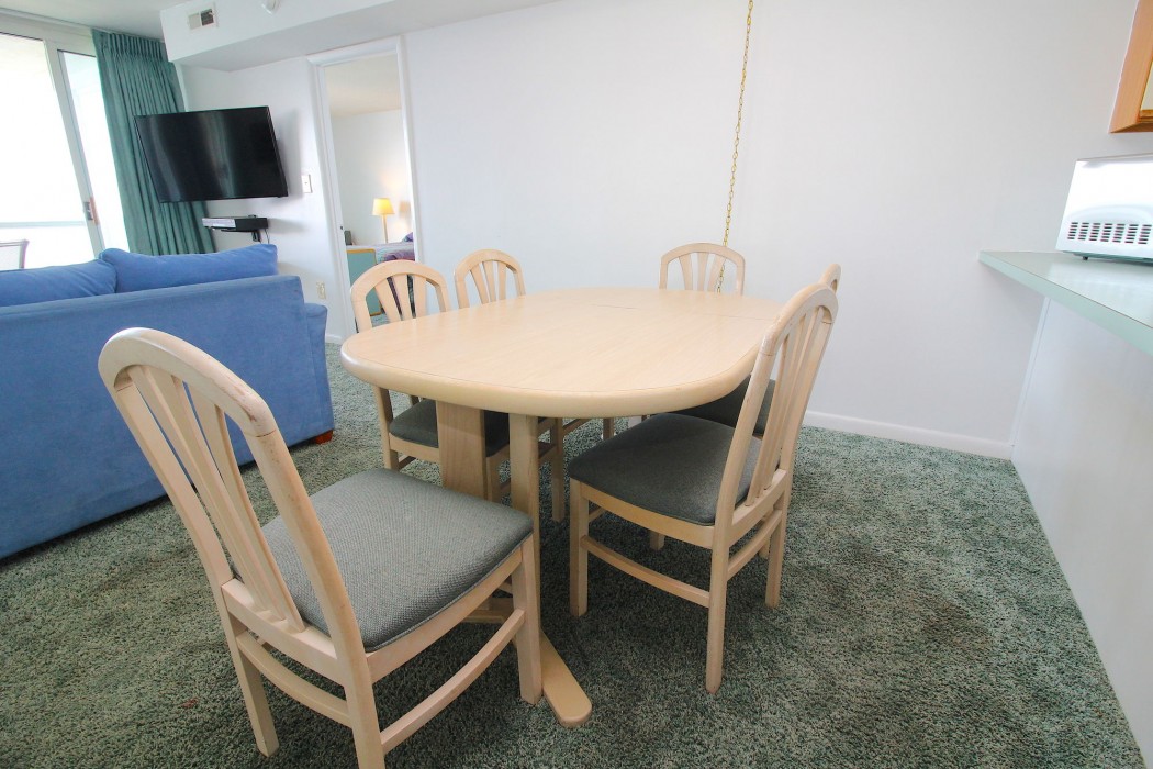 bay club resort by coolvacay