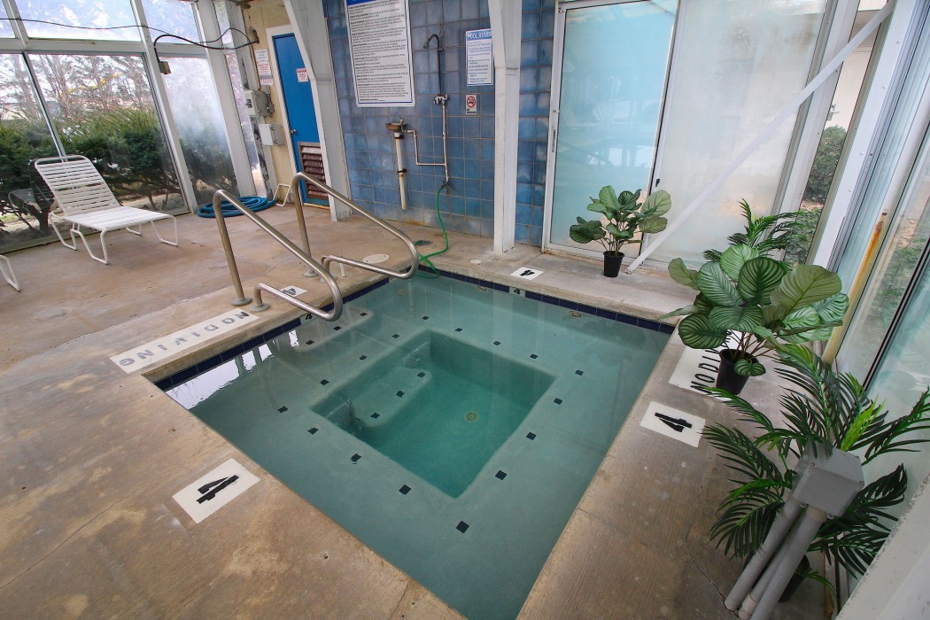 bay club resort by coolvacay