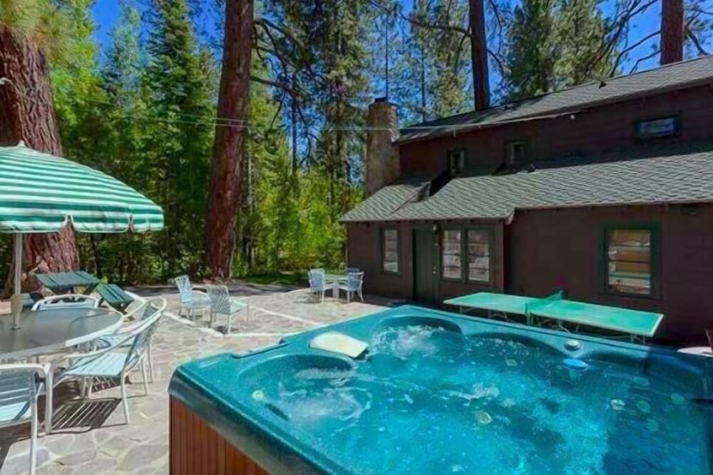 incline village