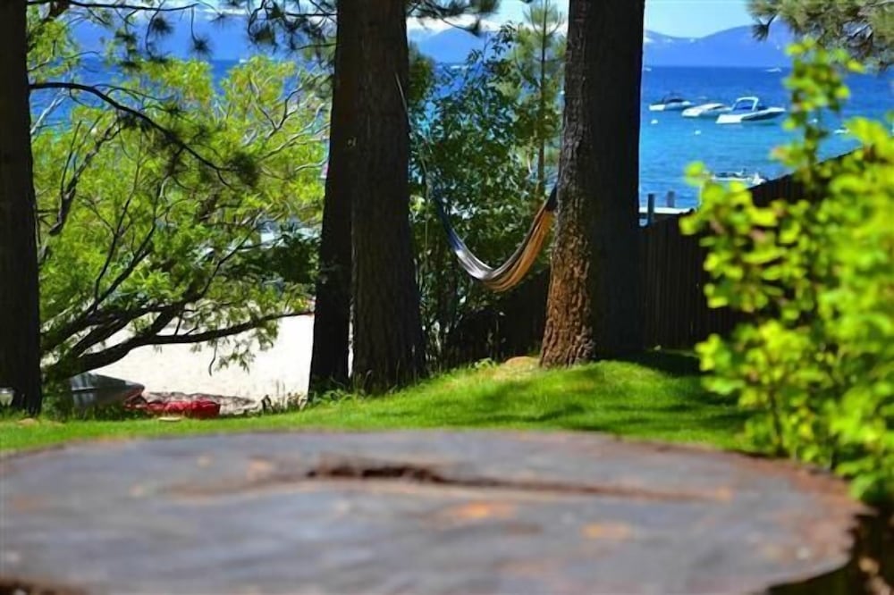 incline village