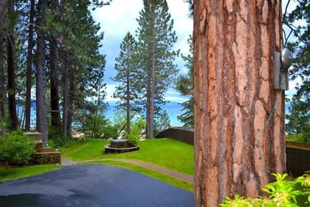 incline village