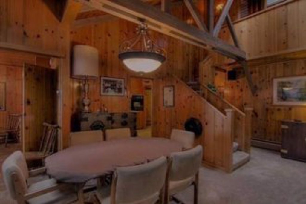 incline village