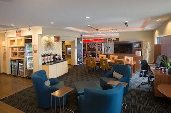 towneplace suites by marriott lincoln north