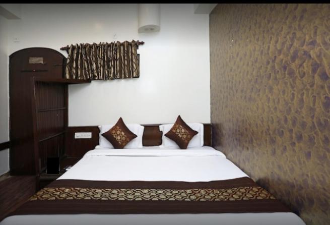 hotel hi life by rsl hospitality