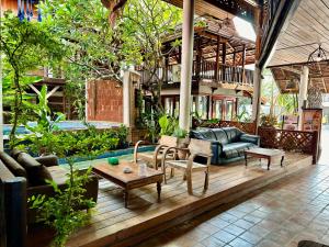 tonys place beds and breakfast