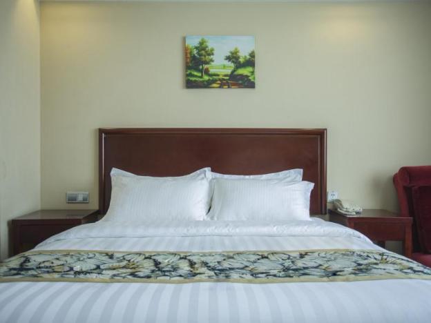 greentree inn taizhou gaogang district gov business hotel