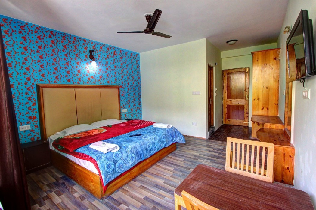 hotel mountain face by snow city hotels