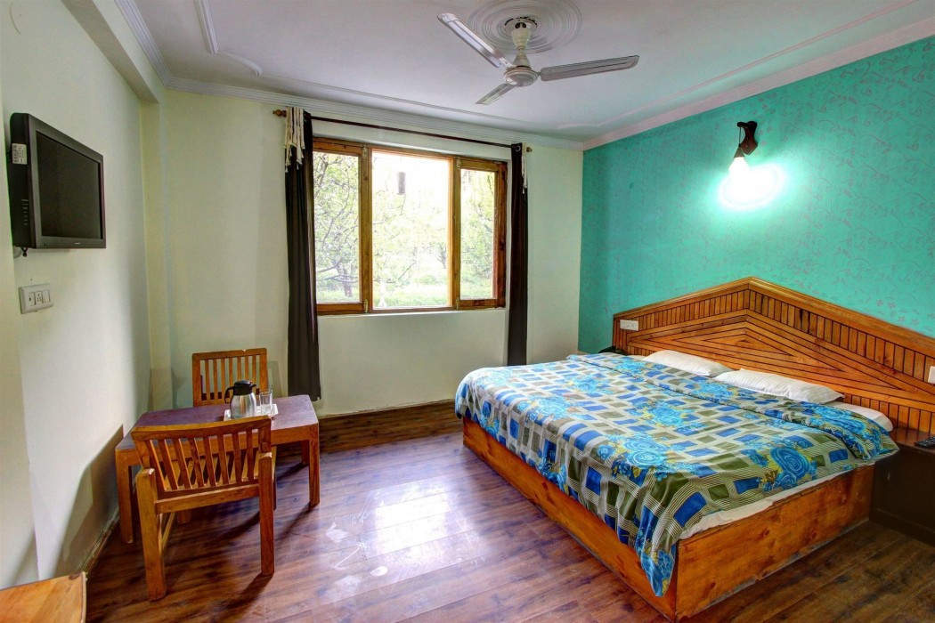hotel mountain face by snow city hotels