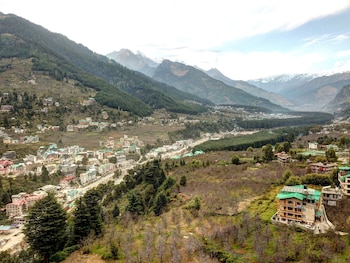 hotel mountain face by snow city hotels