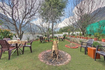 hotel mountain face by snow city hotels