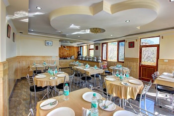 hotel mountain face by snow city hotels