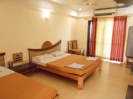 Hotel Pritysangam,,1 star