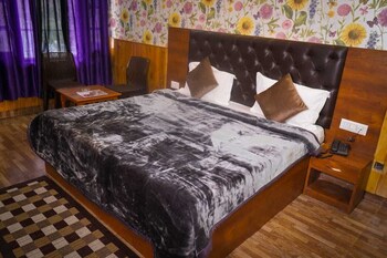 hotel honey n spice