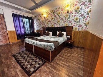 hotel honey n spice
