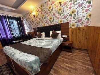 hotel honey n spice
