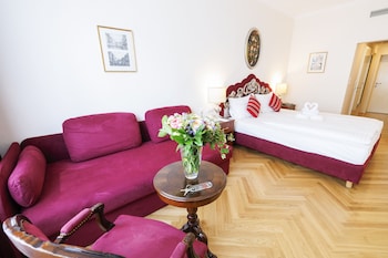 hotel royal