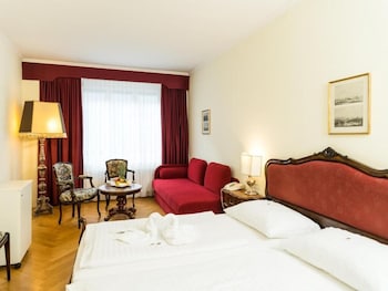 hotel royal