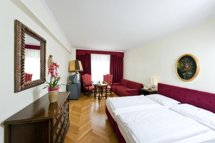 hotel royal