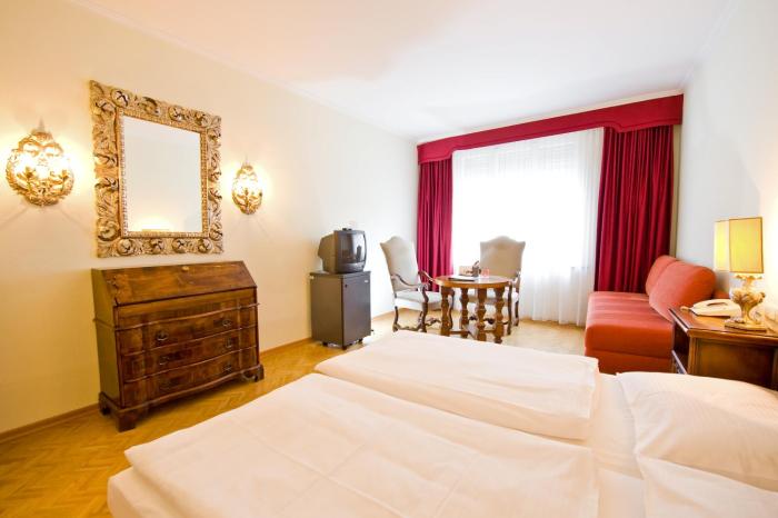 hotel royal