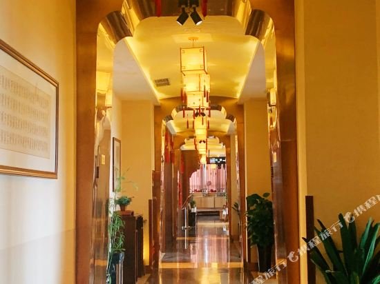 yitel collection chengdu kuanzhai alley chutian junlin