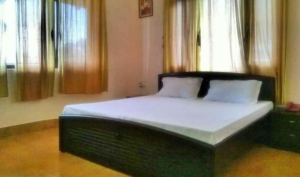 Sahaj Hotel,Pangot>>Almora,3 star