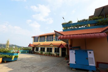 dream land hill residency