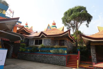 dream land hill residency