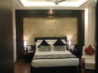 Vaishnavi  Deoghar,R.R.Baxi Roadnear Tower Chowk Deoghar Jharkhand 846001.,3 star