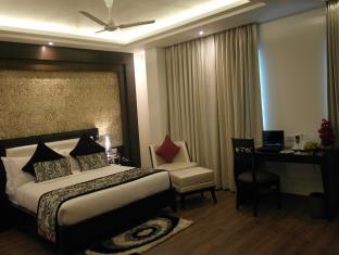 Vaishnavi  Deoghar,R.R.Baxi Roadnear Tower Chowk Deoghar Jharkhand 846001.,3 star