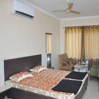 siyava valley resort