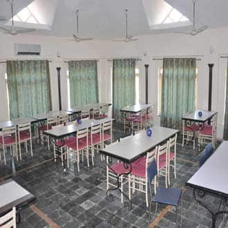 siyava valley resort