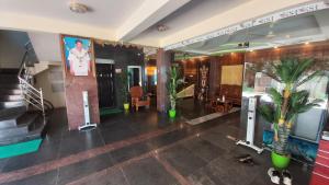 Hotel Ksr Grand,Srikalahasti>>Chittoor,2 star
