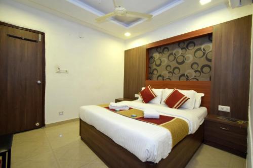 Hotel Anupam,Paldi,3 star