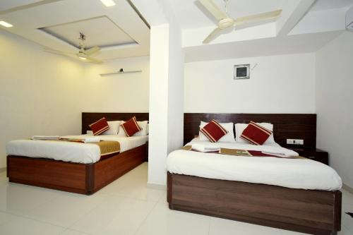 Hotel Anupam,Paldi,3 star