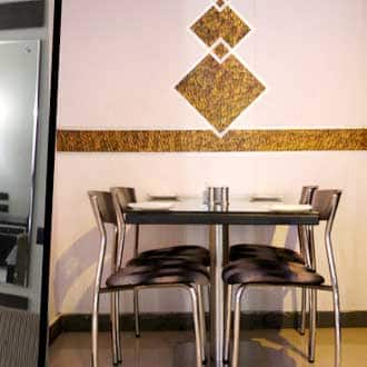 Sr Hotel,New Colony, Annakapalle,3 star