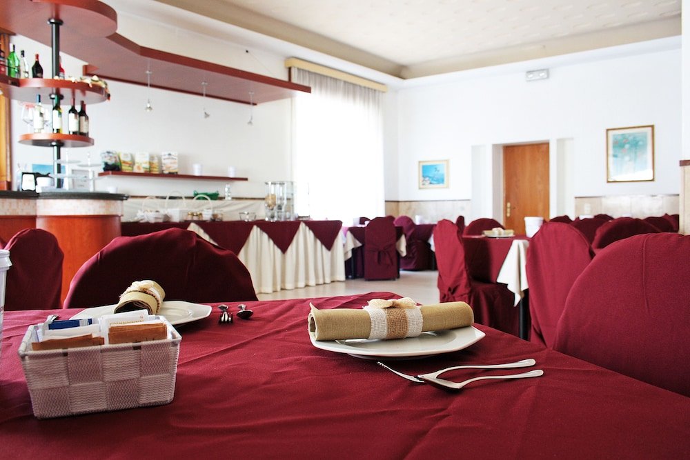Hotel Centrale,Livorno>>Follonica,4 star