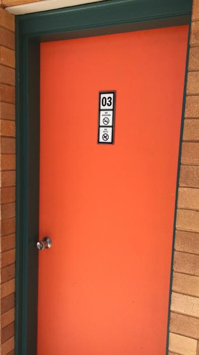 across country motel and serviced apartments