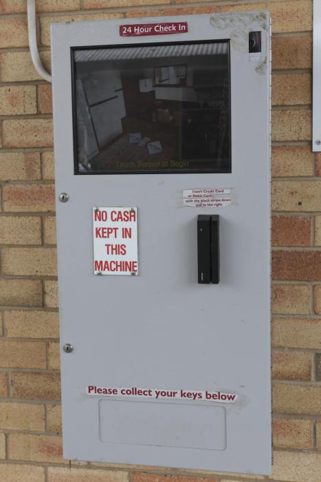 across country motel and serviced apartments