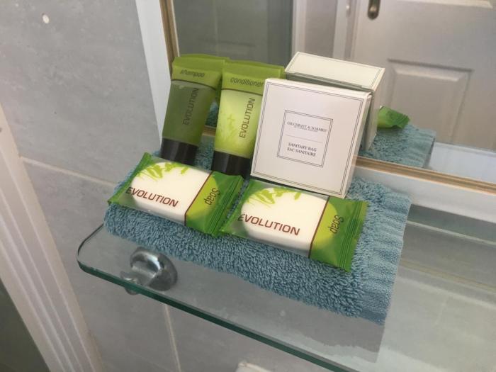 across country motel and serviced apartments