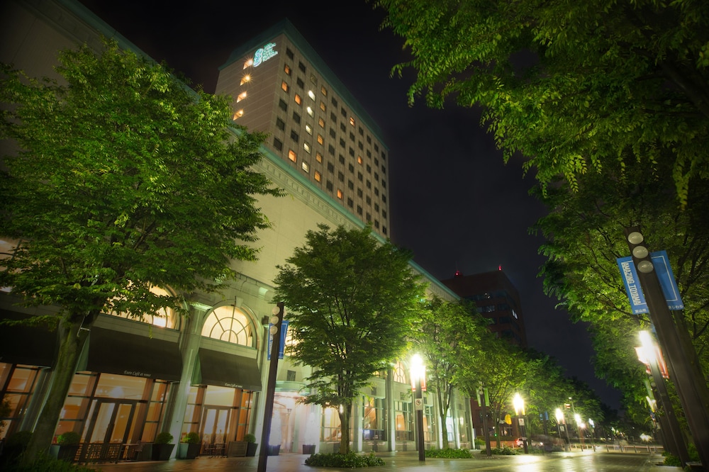 oarks canal park hotel toyama