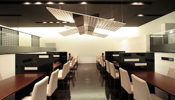 oarks canal park hotel toyama